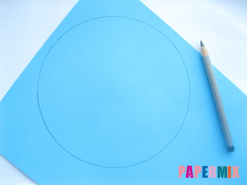 ボール紙からコーンを作る方法 紙やボール紙の円錐形の作り方 ステップバイステップの説明